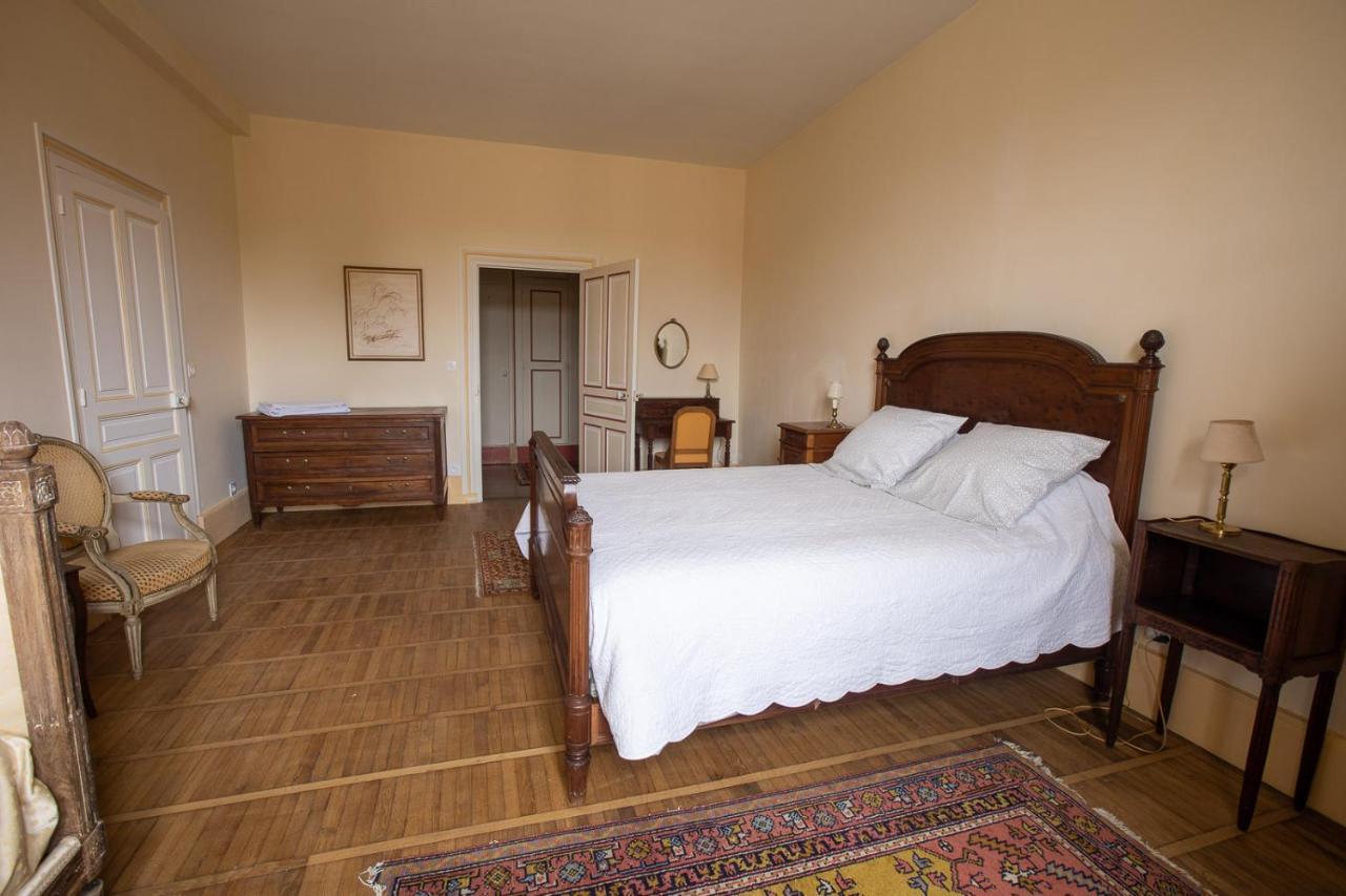 La Buffonnerie Bed and Breakfast Moutiers-Saint-Jean Εξωτερικό φωτογραφία