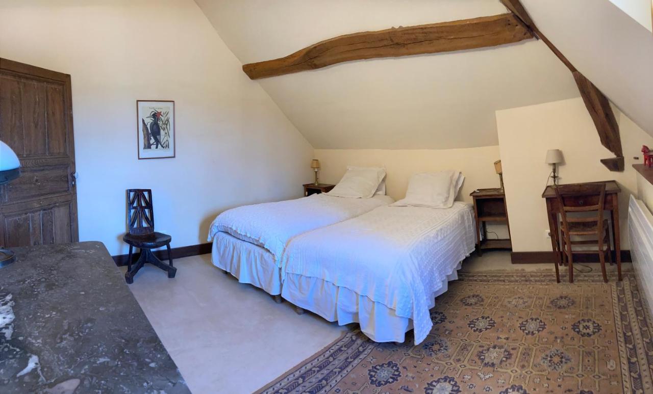 La Buffonnerie Bed and Breakfast Moutiers-Saint-Jean Εξωτερικό φωτογραφία