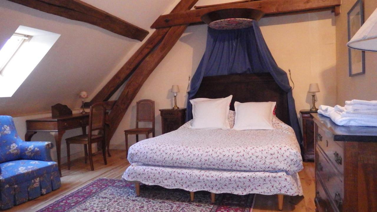 La Buffonnerie Bed and Breakfast Moutiers-Saint-Jean Εξωτερικό φωτογραφία